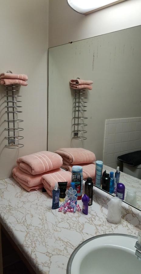 Pittsfield Motor Inn Екстериор снимка